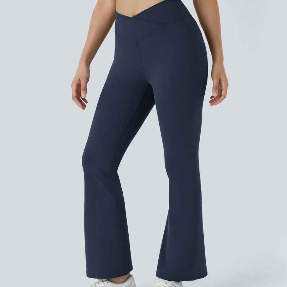 HALARA High Waist Crossover Flare Leggings Navy Extra Large (16) NWOT - Picture 4 of 12